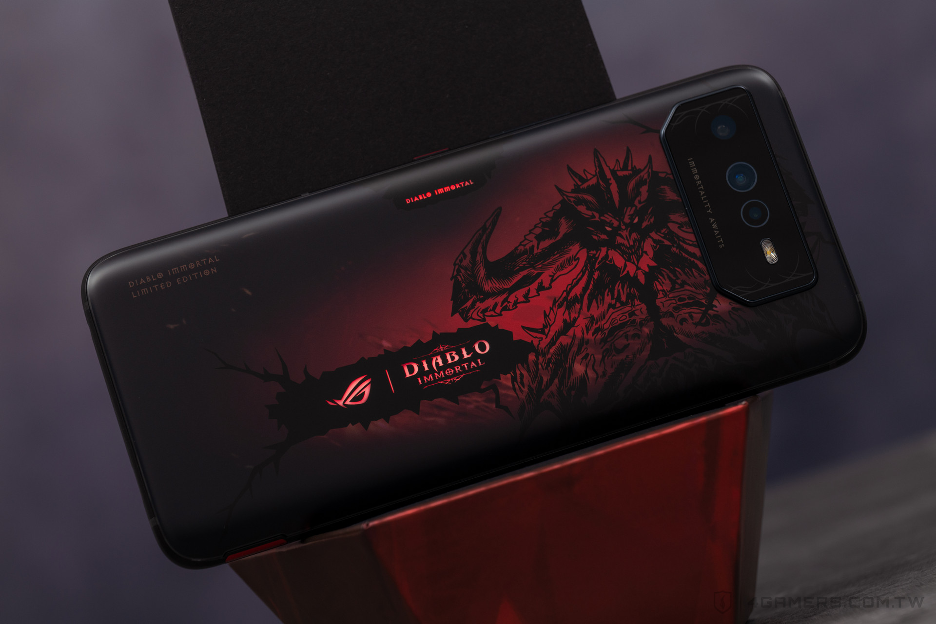 ASUS ROG Phone 6 Diablo Immortal Edition 暗黑破換神 永生不朽版